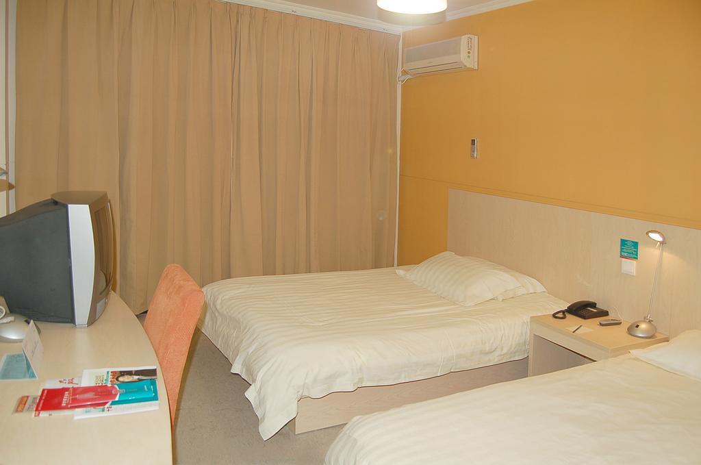 Jinjiang - Madian Bridge Hotel 2*